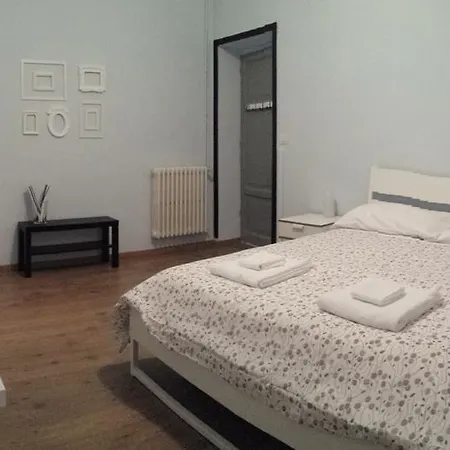 La Cornice Guesthouse-2
